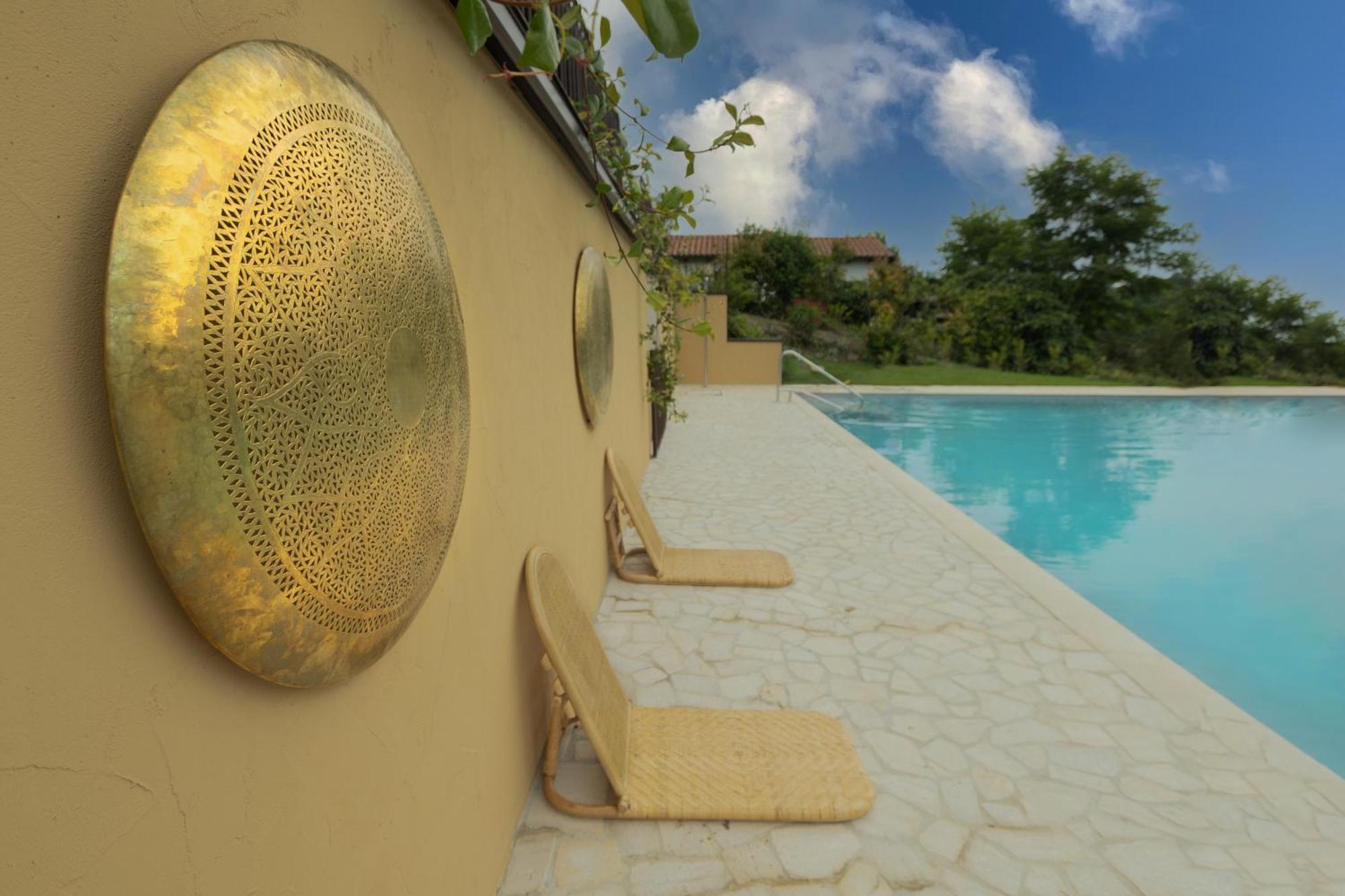 Luce Boutique Hotel Fortunago Exterior foto